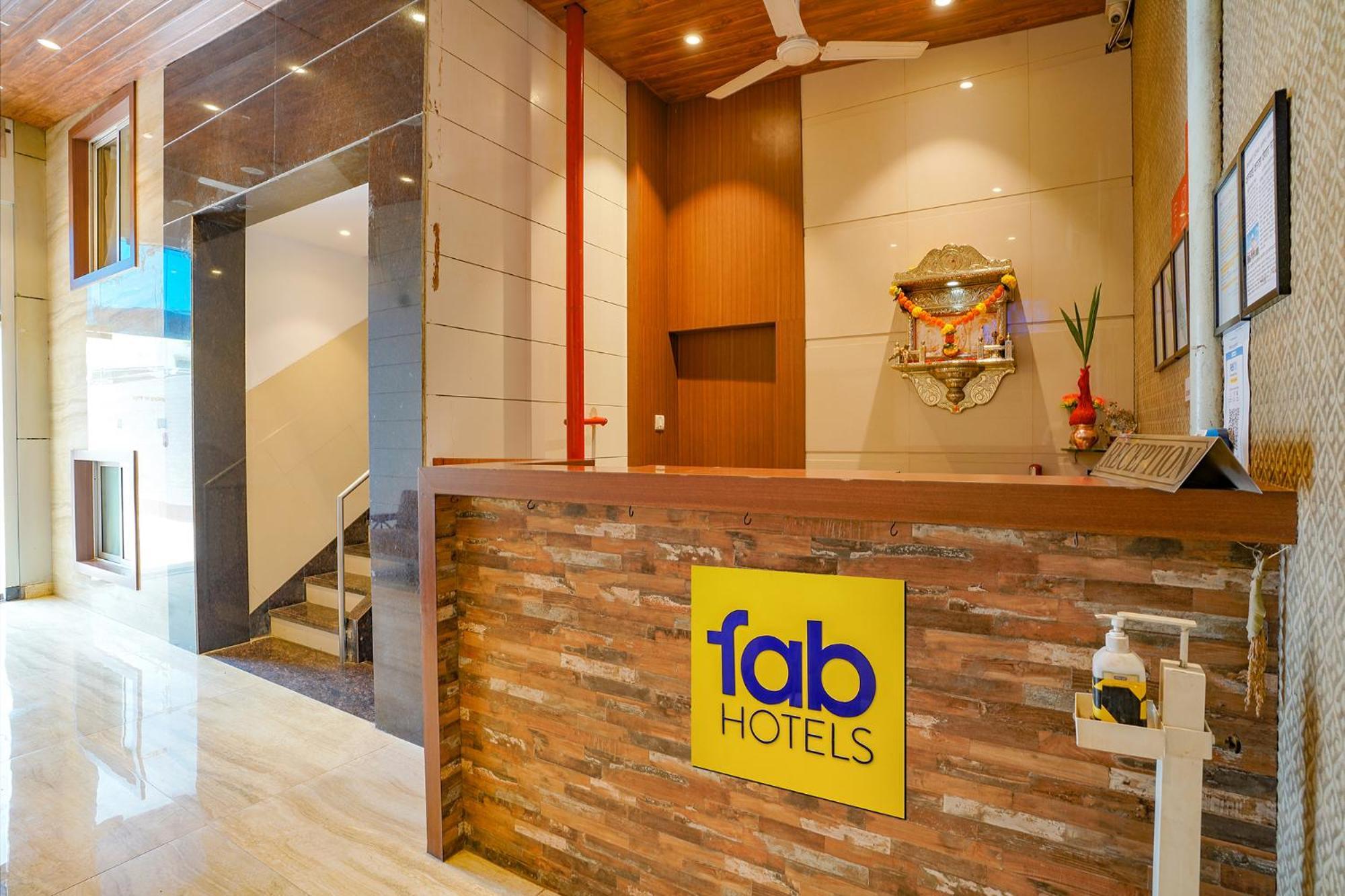 Fabhotel Starwood Residency - Behind Bmw Car Showroom Navi Mumbai Buitenkant foto