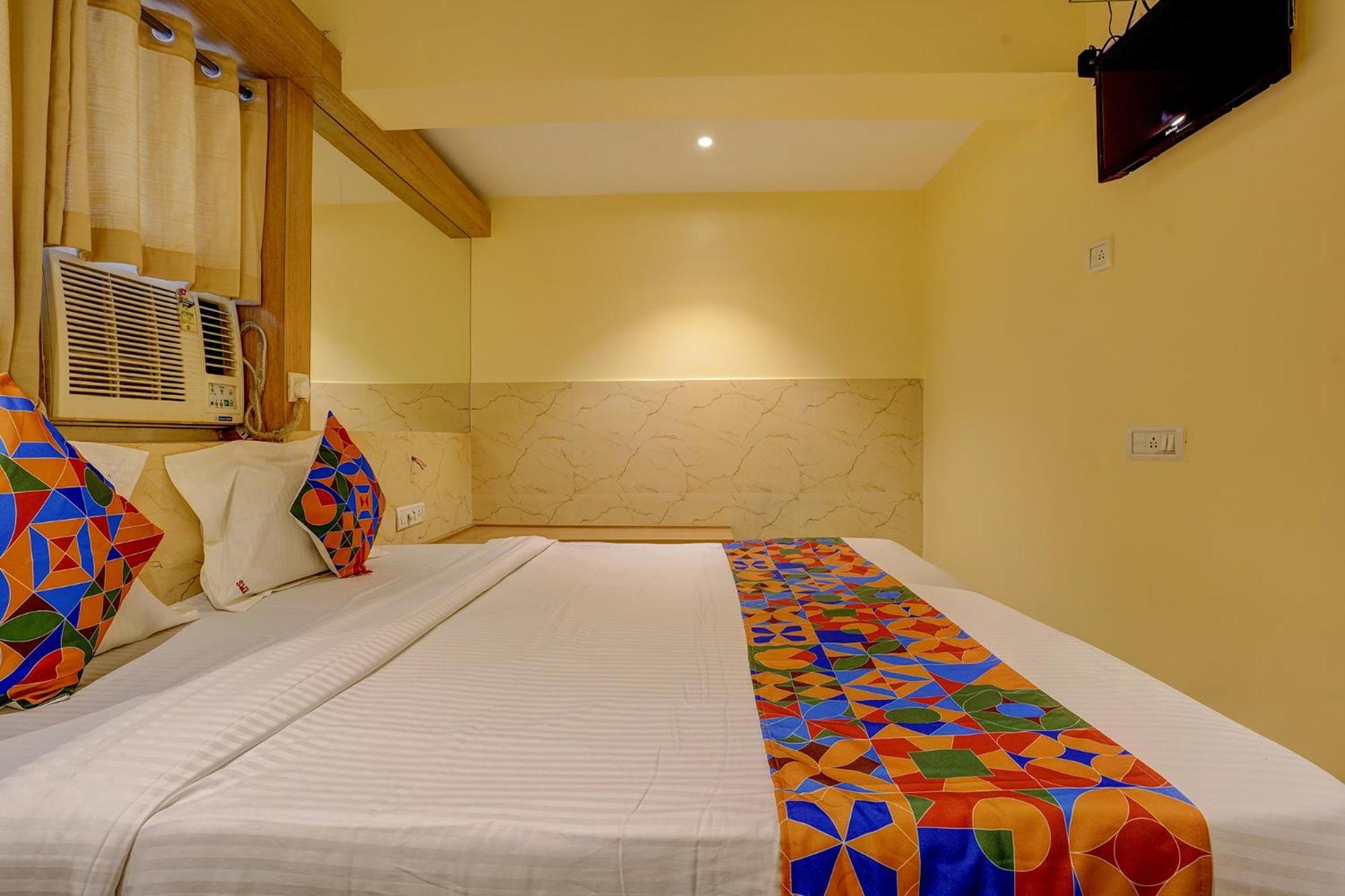 Fabhotel Starwood Residency - Behind Bmw Car Showroom Navi Mumbai Buitenkant foto