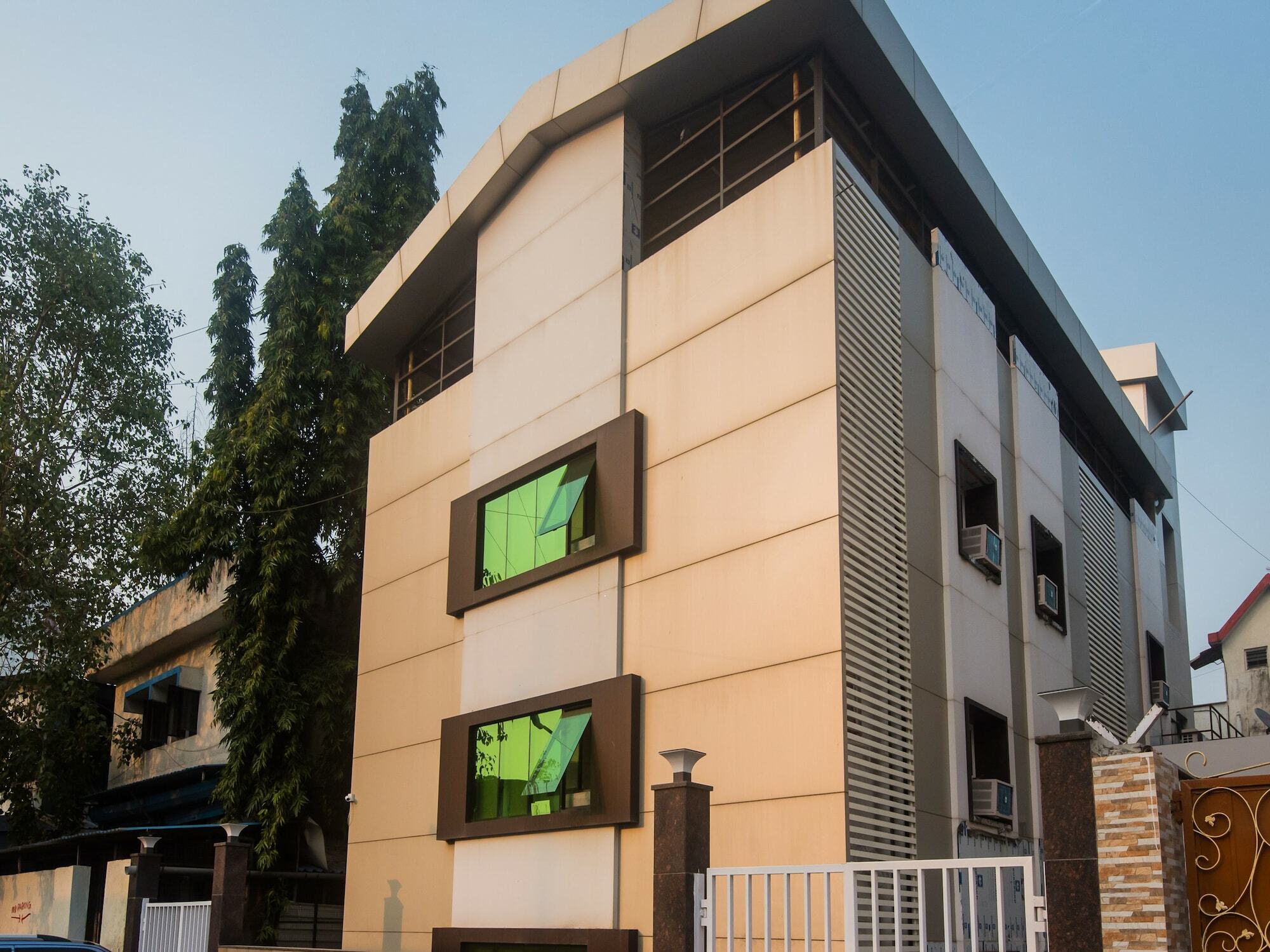 Fabhotel Starwood Residency - Behind Bmw Car Showroom Navi Mumbai Buitenkant foto
